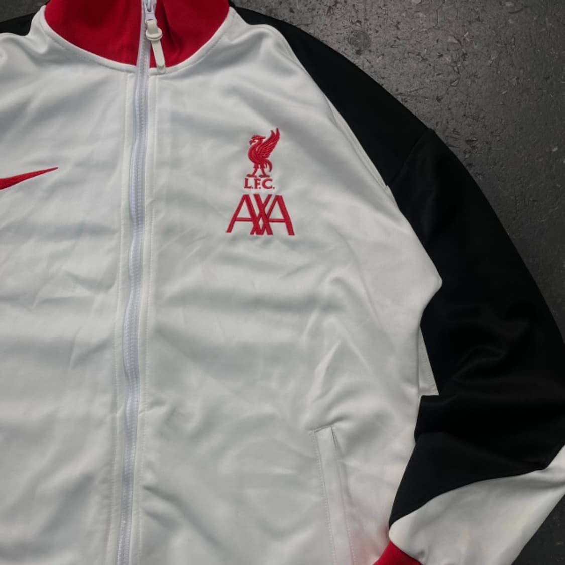 105 나이키 24-25  리버풀 앤섬 자켓  상품이미지2