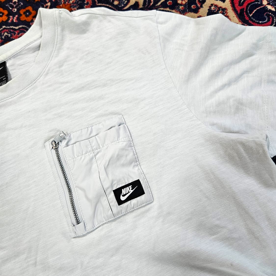 나이키(Nike) NSW 라이트웨이트 믹스 포켓 반팔티  상품이미지4