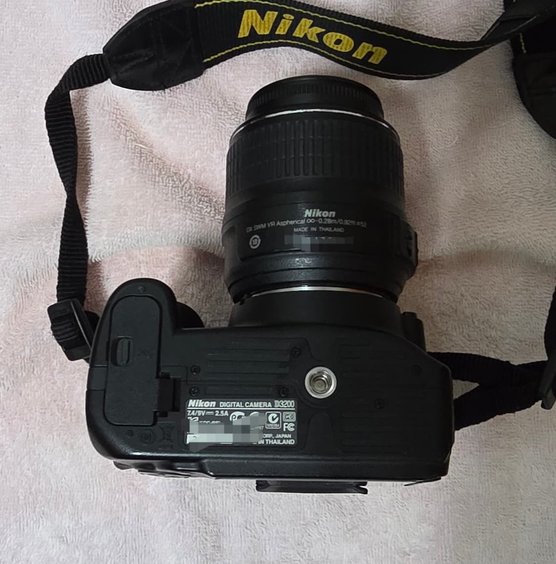 니콘 디지털카메라 D3200 와 18-55mm 렌즈팝니다. 상품이미지4