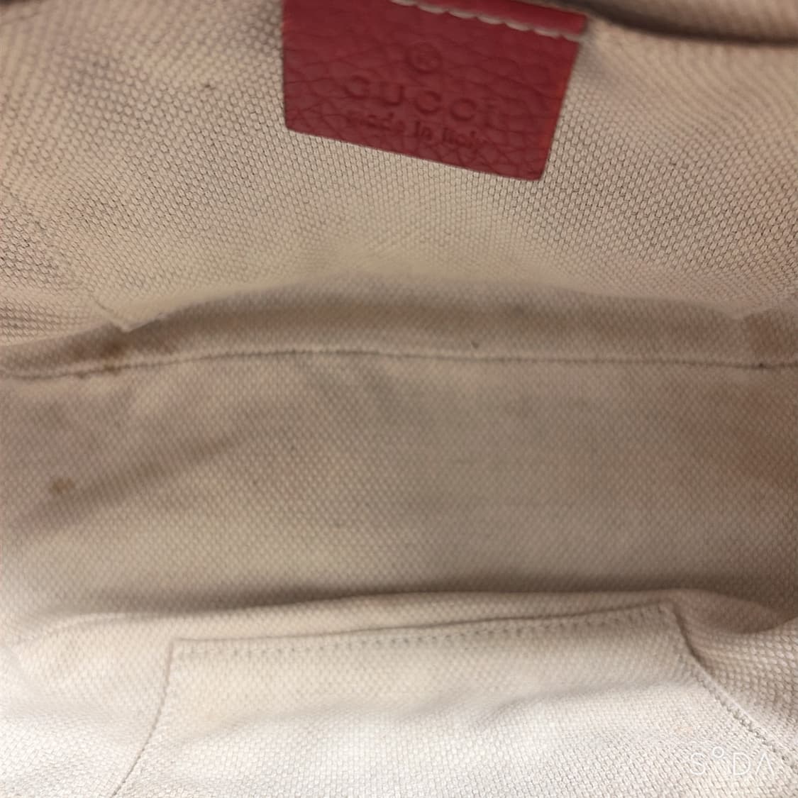 구찌 소호 디스코백 레드 태슬 크로스백 상품이미지8