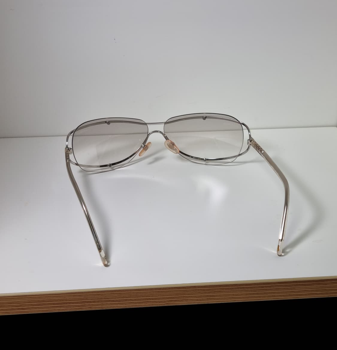 VINTAGE CHANEL SUNGLASSES 상품이미지8