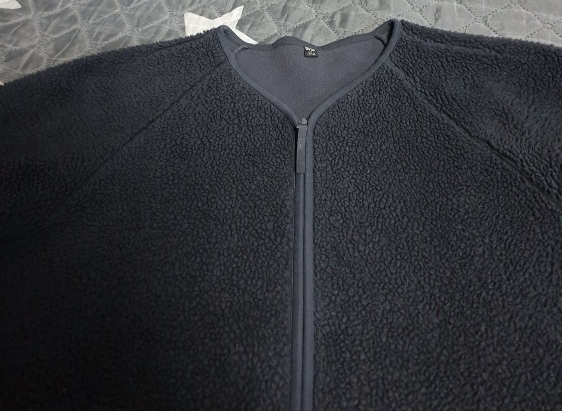 유니클로 카라리스 소프트 브이넥 뽀글이 집업자켓 다크그레이 (XL) 상품이미지2