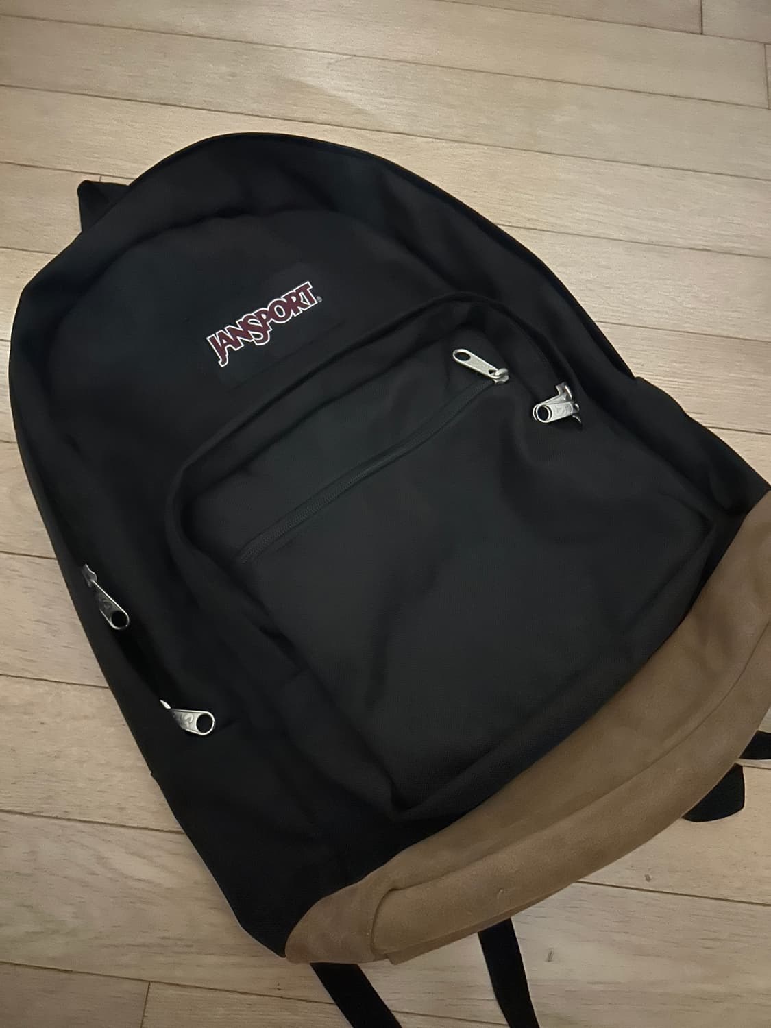 잔스포츠 백팩 블랙 새상품 상품이미지1