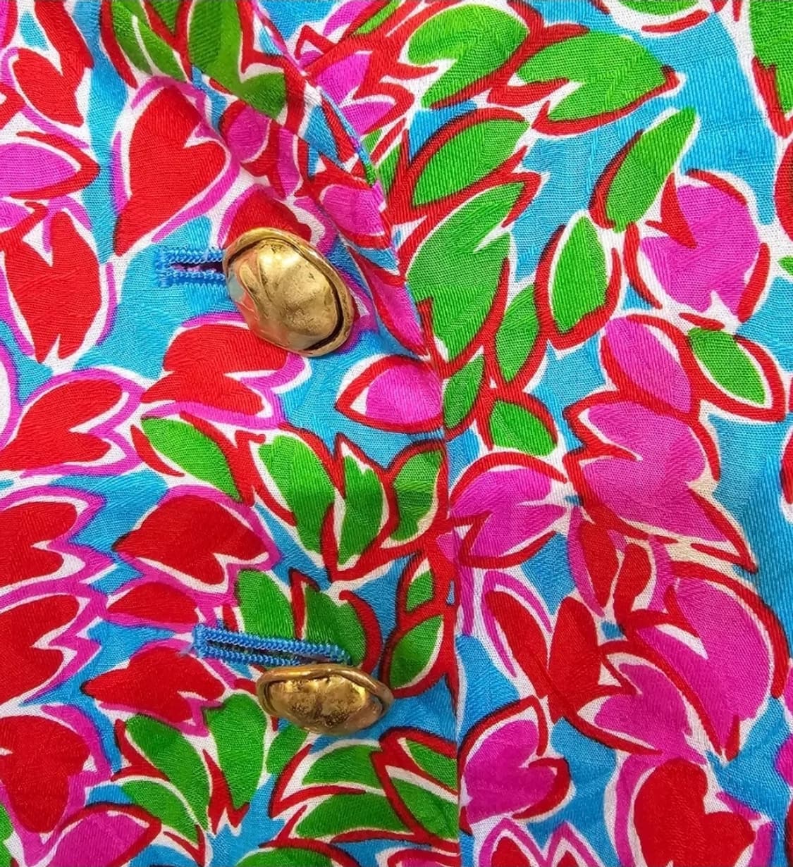 입생로랑 금장버튼  자켓 상품이미지3