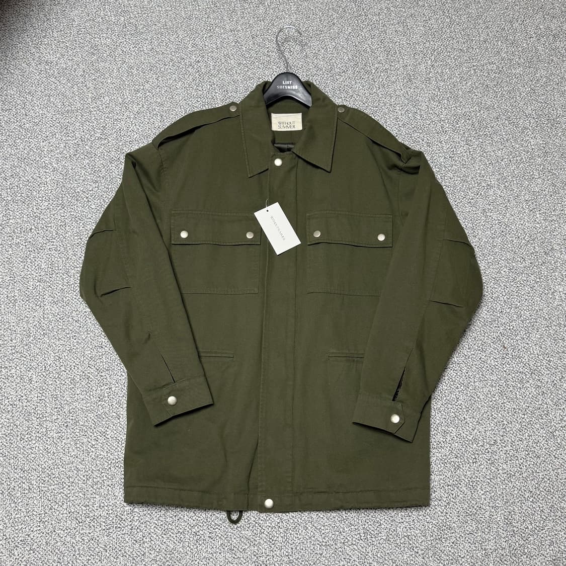 위드아웃썸머 시티 워크 자켓 카키 상품이미지3