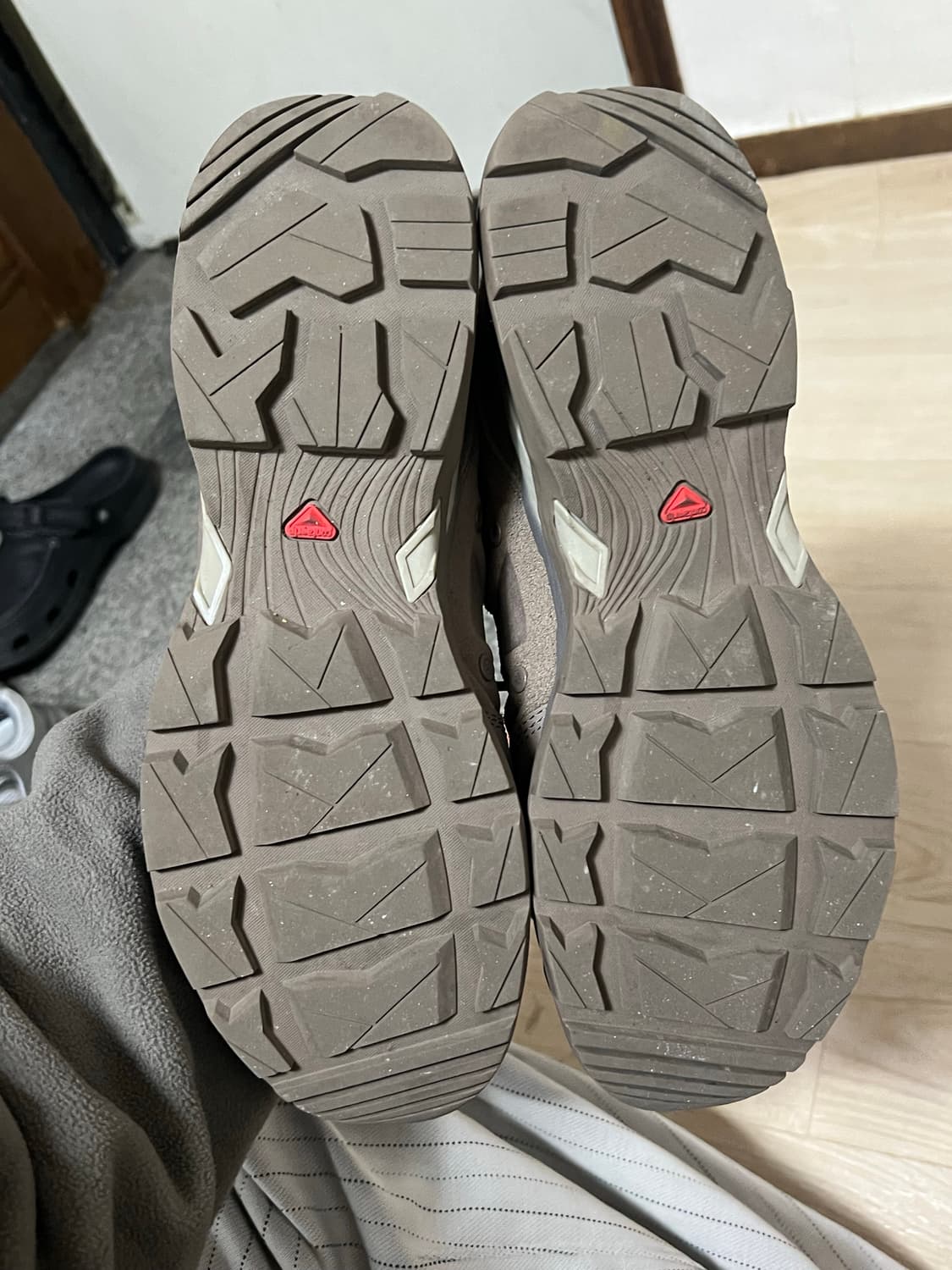 살로몬  정글 울트라로우 어드밴스드 팔콘 285  상품이미지4