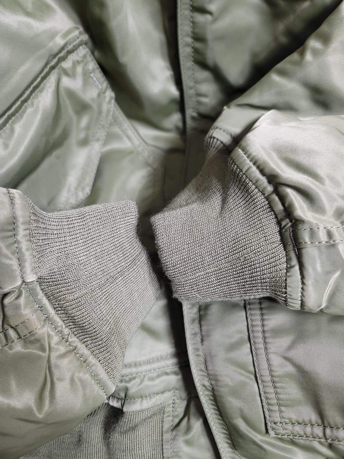 미국 USA 오리지날  팬타곤 항공점퍼 MA1 L표기 105정 상태극상 상품이미지4