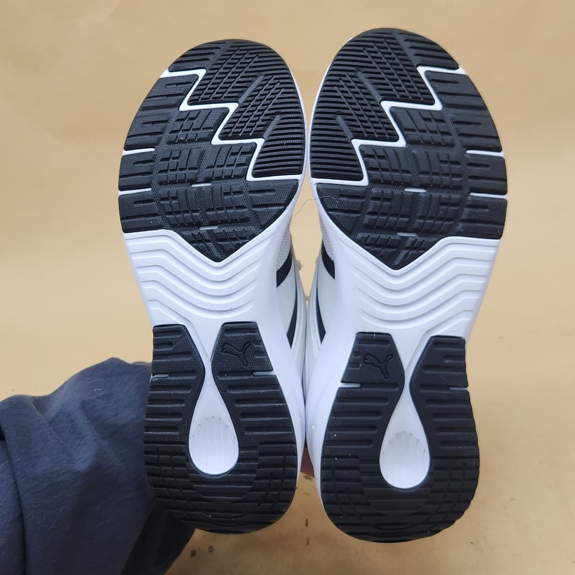 푸마 포에버XT 여성런닝화240  상품이미지3