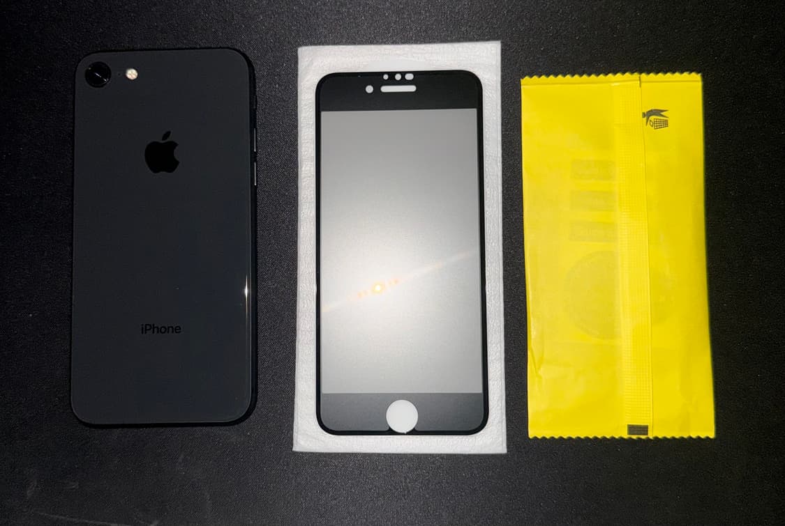 아이폰 8 블랙 128기가 상품이미지4