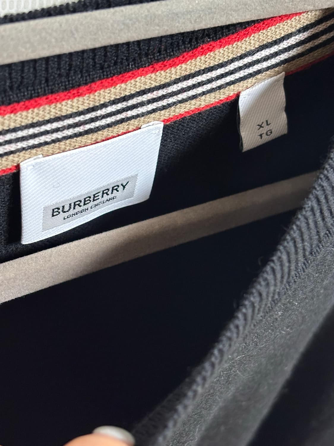 버버리 울 니트 블랙 XL  상품이미지3