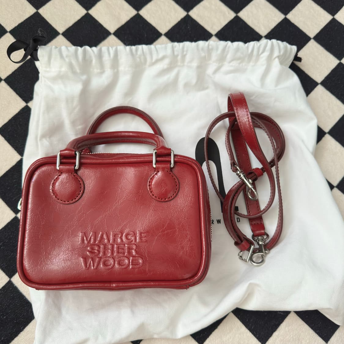마지셔우드 파이핑 미니 토트/크로스백 크링클 칠 레드 상품이미지1