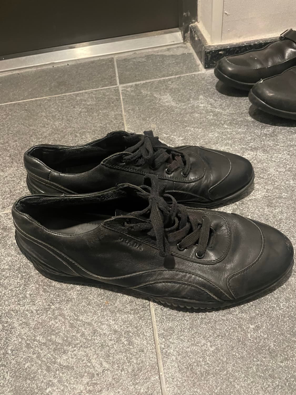 프라다 스포츠 레더 스니커즈 270 상품이미지2