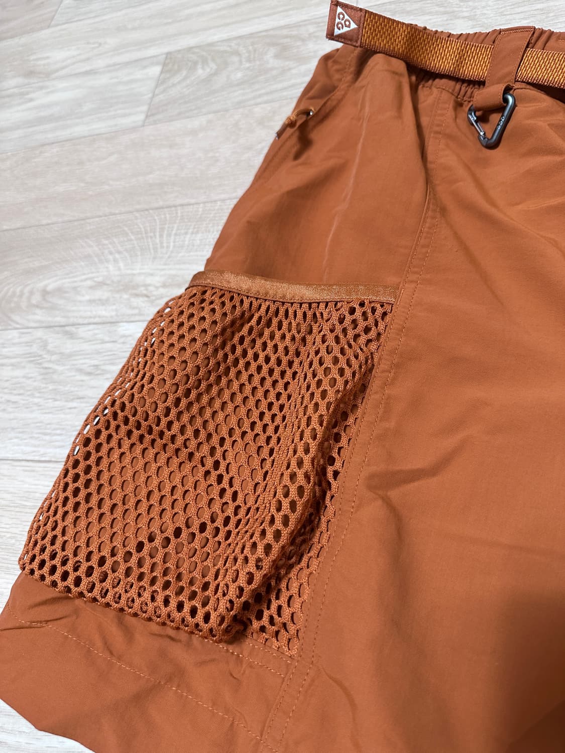 [US:L] 나이키 ACG 스노우그래스 카고 쇼츠 다크 러셋 상품이미지5