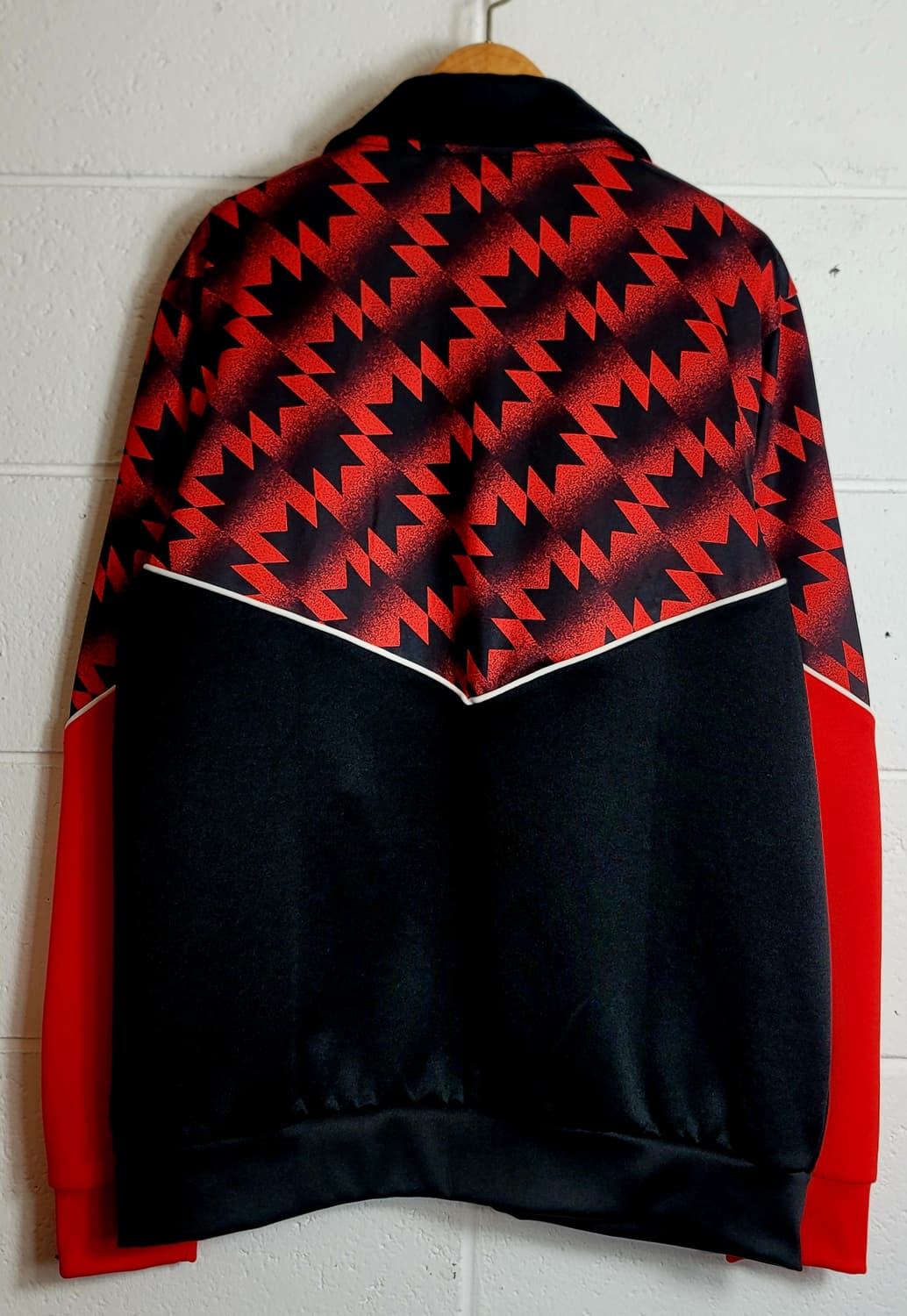 아디다스 맨유 트랙탑 집업 져지(자켓) 판매 상품이미지3