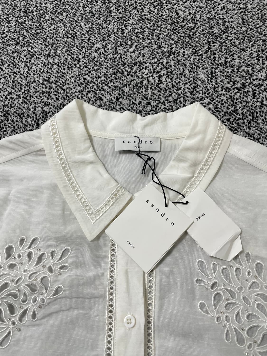 빈티지9. (새상품) SANDRO 산드로 펀칭 시스루 블라우스 모리걸 상품이미지2