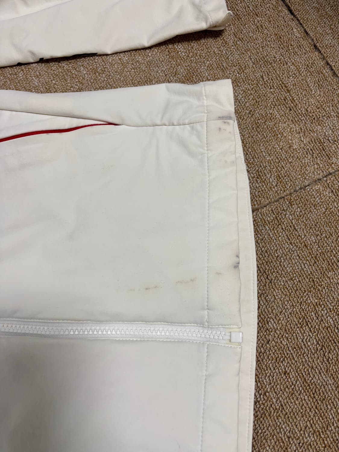 다이나핏 트레이닝 집업 상품이미지4