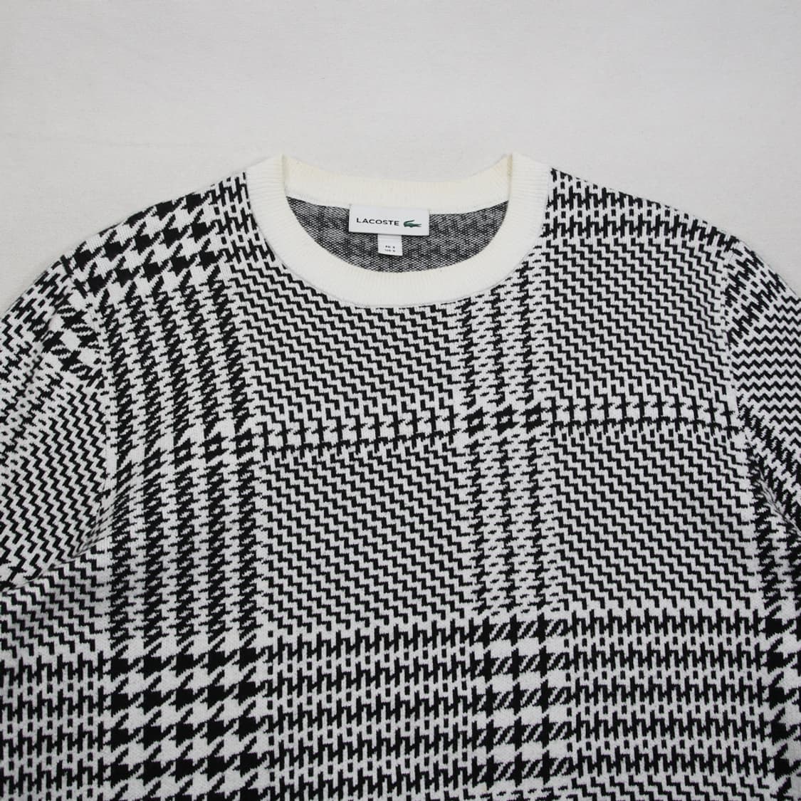 (착용컷) 라코스테 패턴 니트 (남성용 100) 상품이미지4