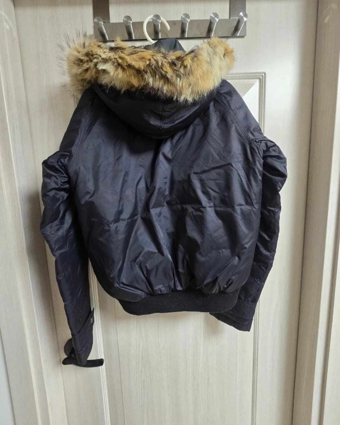 켈빈클라인 라쿤털 패딩 봄버점퍼 S 상품이미지2