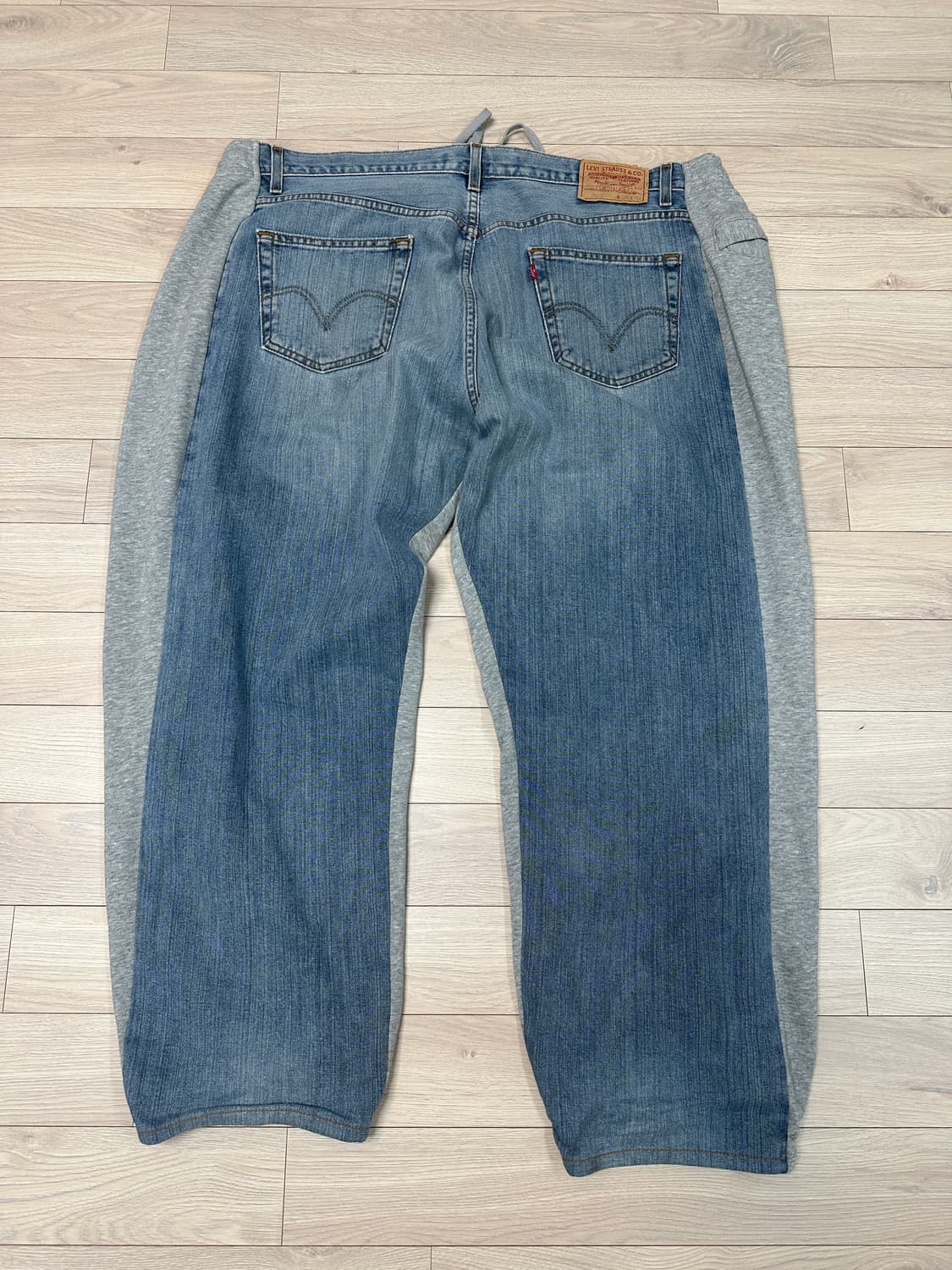 나이키x리바이스 커스텀 오버조깅진 상품이미지2