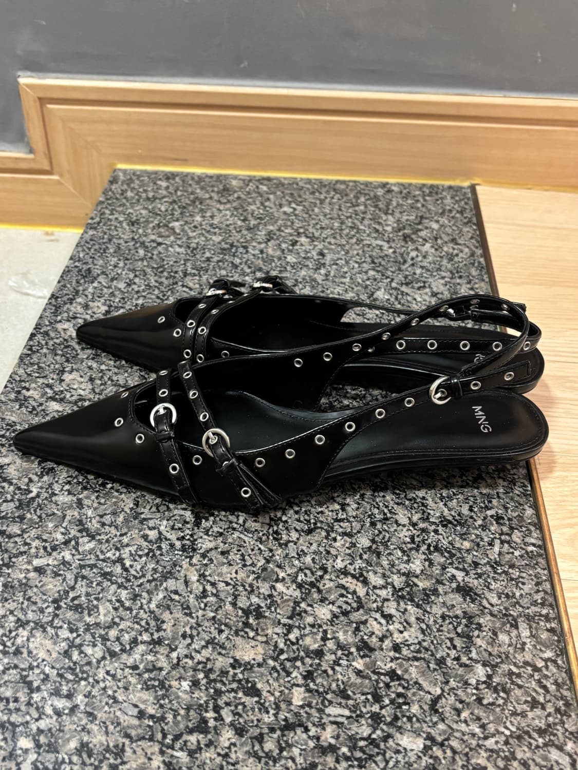 망고 슬링백 37(235) 상품이미지4