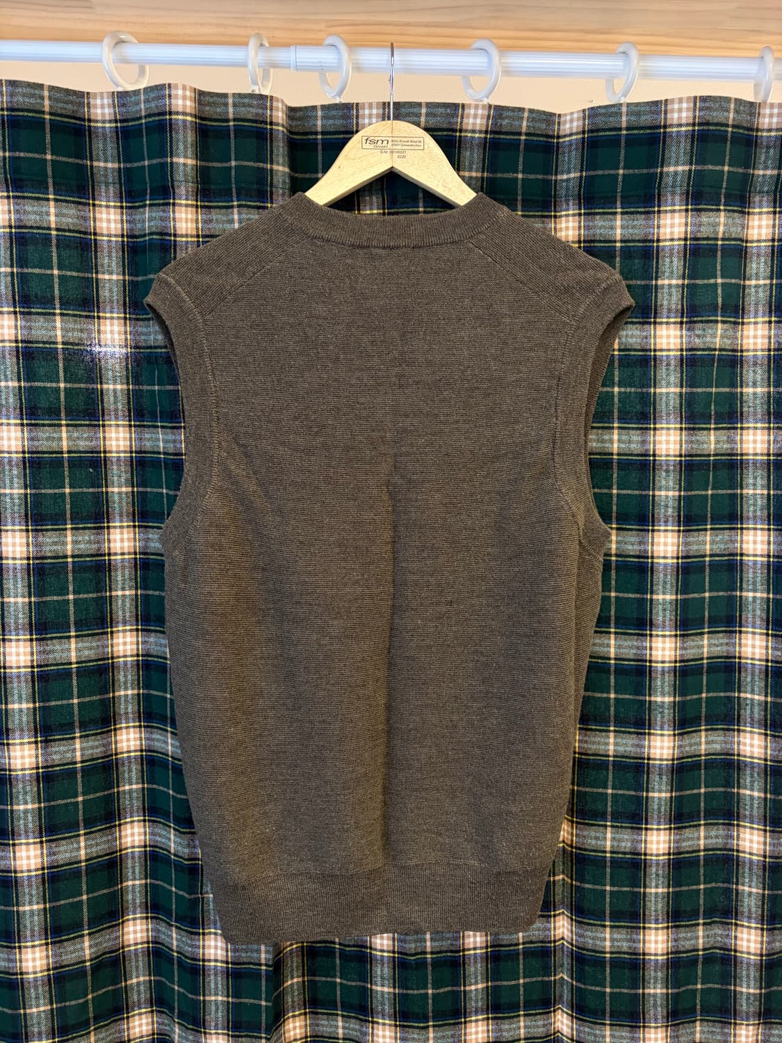 르메르 22SS 브이넥 베스트 상품이미지2