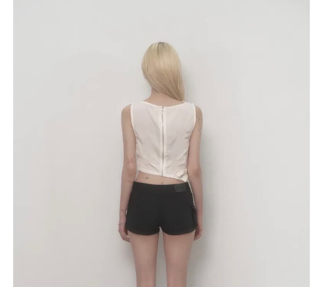 에트오소메 Draped Belt Satin Tank Top (white) 상품이미지5