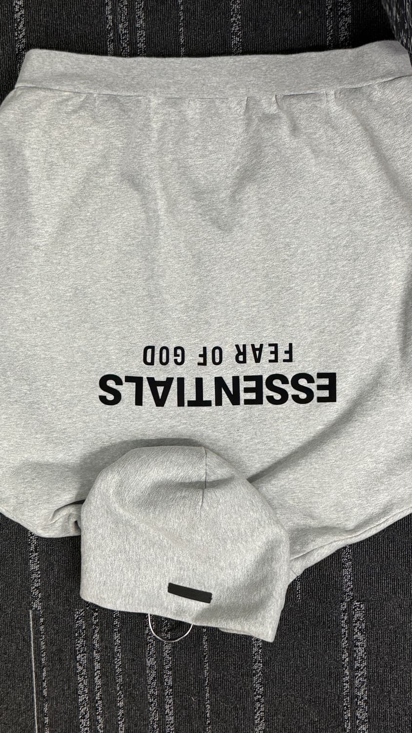 Essentials)24FW 정품 M사이즈 상품이미지2