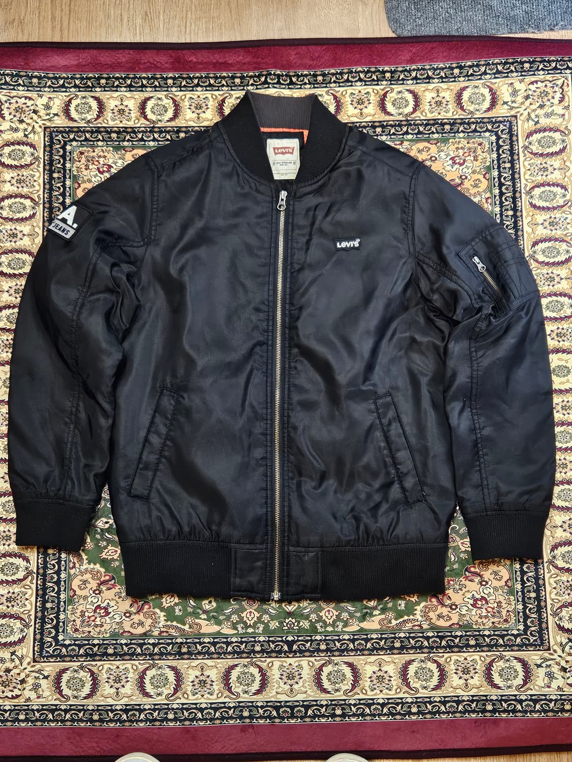 Levi’s 블랙 MA-1 봄버 자켓 상품이미지1