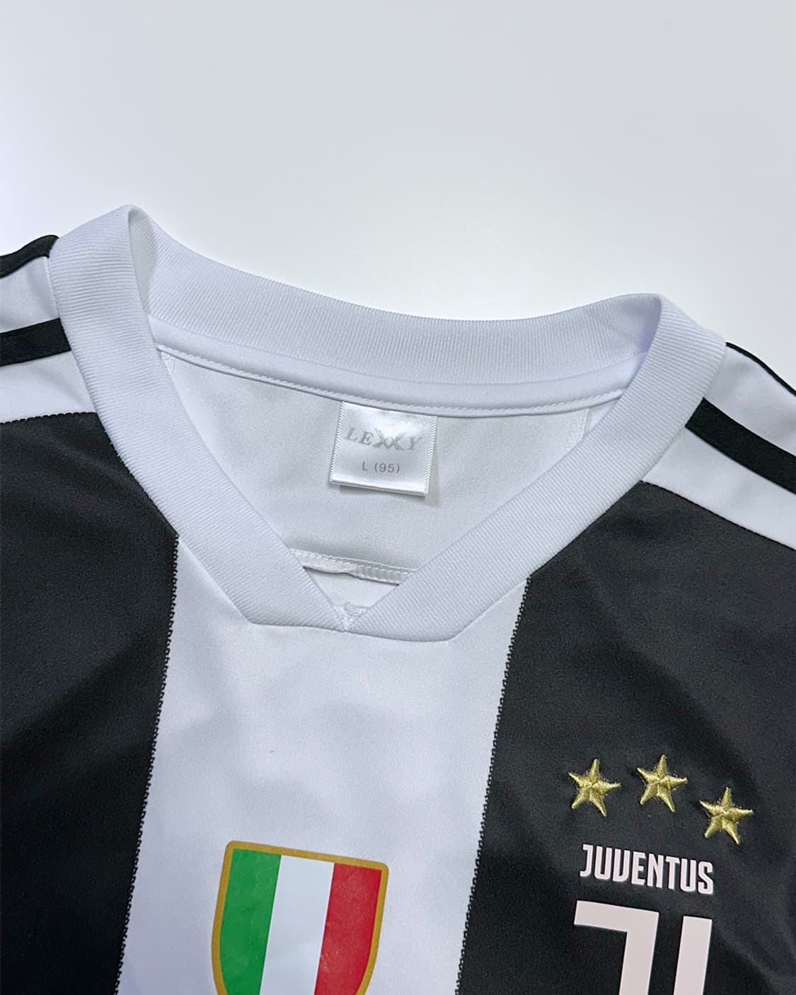 유벤투스 축구 유니폼 상품이미지4