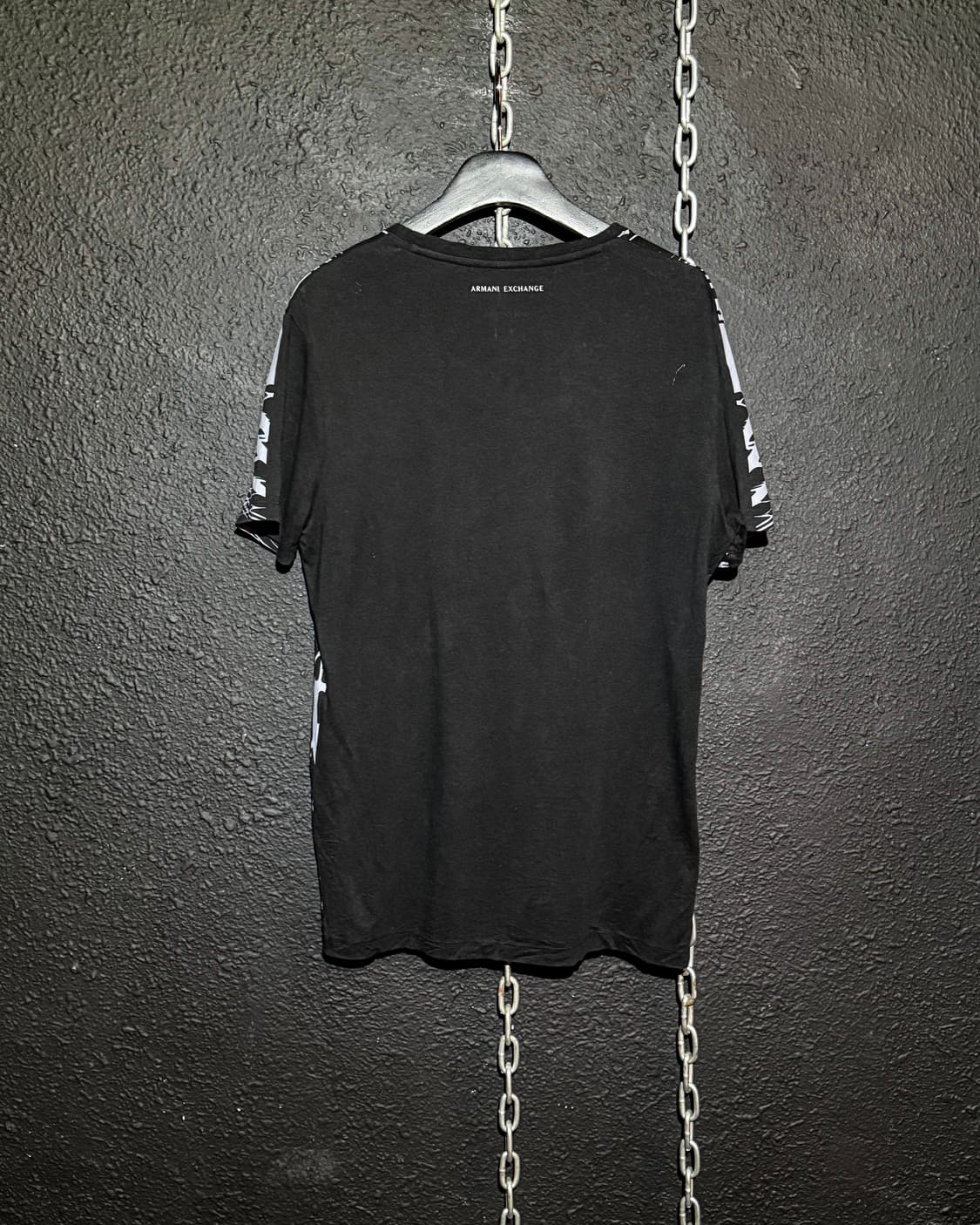 Armani Exchange – V-neck T-shirt  상품이미지6
