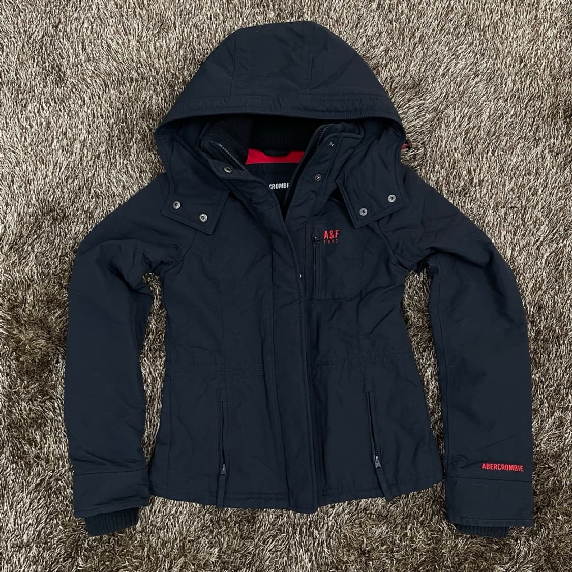 아베크롬비 블랙 슬림핏 숄카라 후드 점퍼 XS 상품이미지1