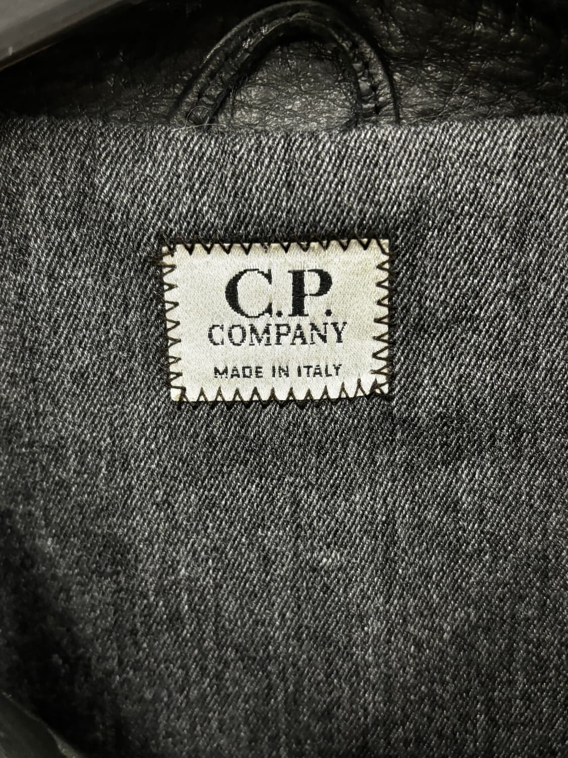 C.P 씨피컴퍼니 리얼레더 가죽자켓 블랙 상품이미지4