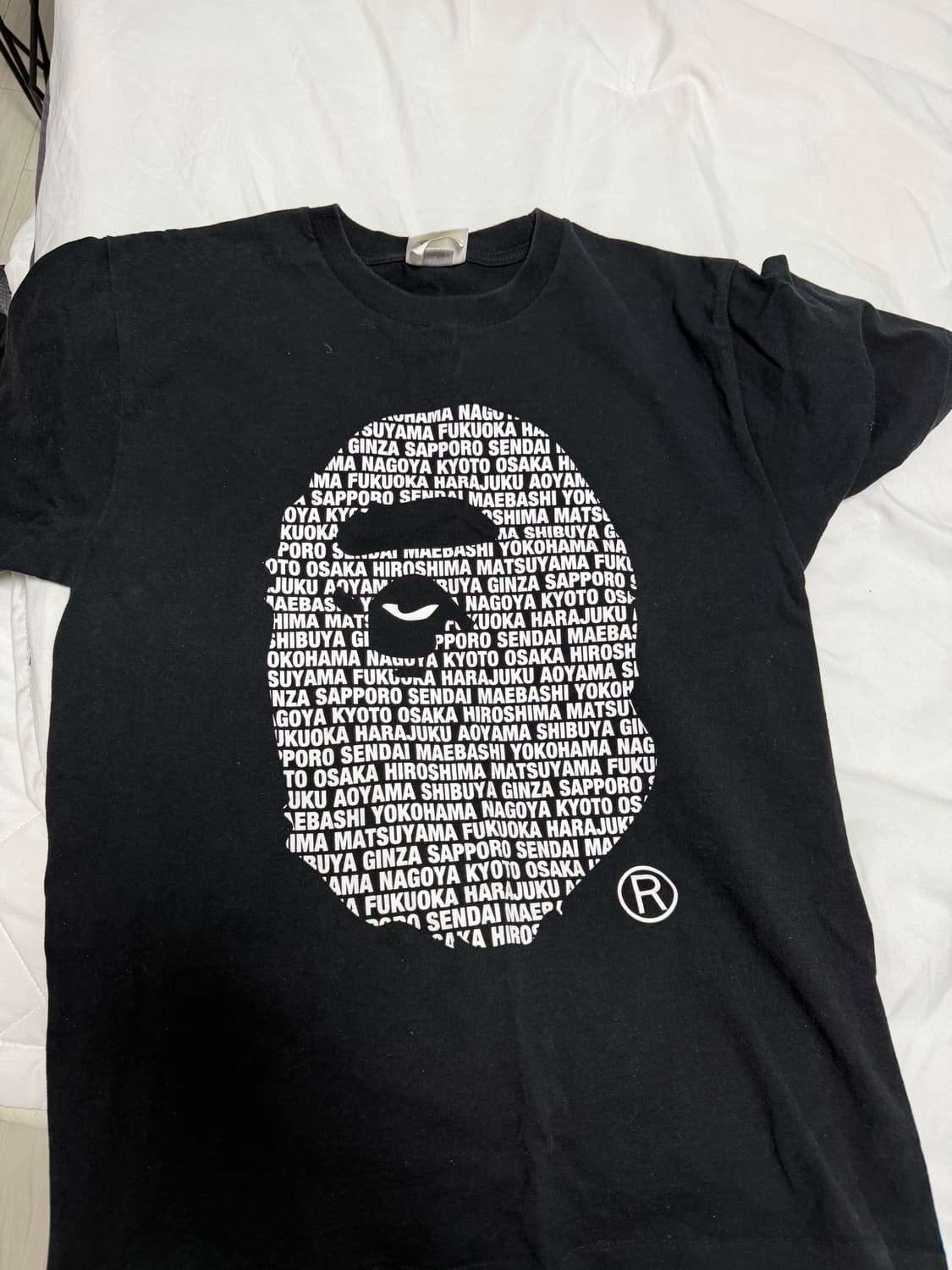 BAPE 샤크 시티 반팔 티셔츠 블랙 상품이미지1