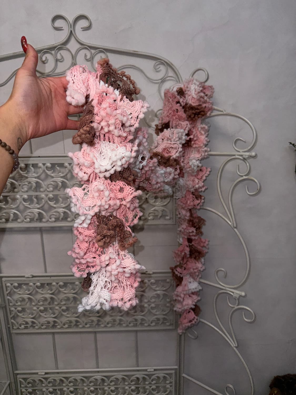 Pink brown grunge crochet knit muffler 상품이미지4