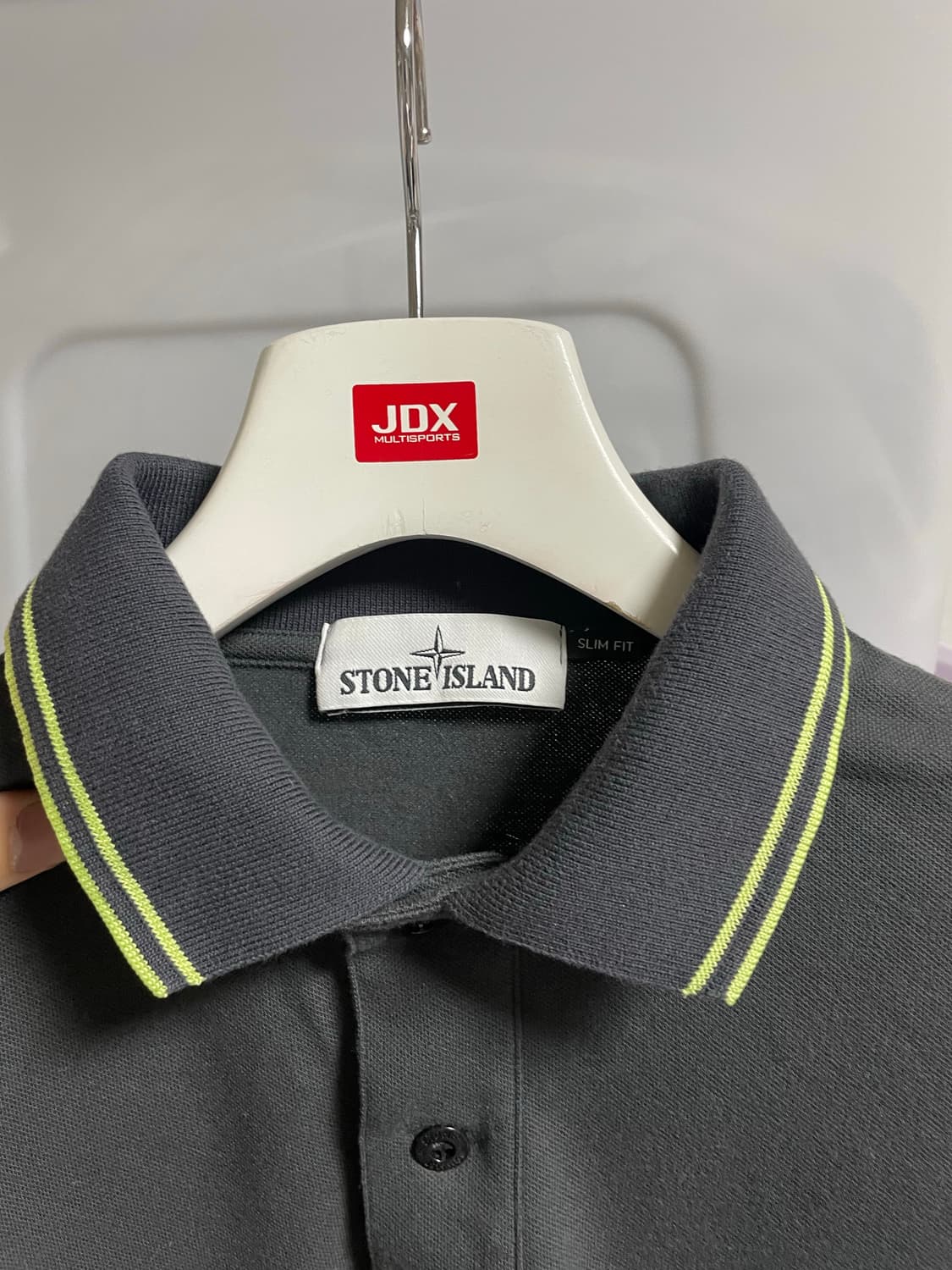 새상품급 스톤아일랜드 PK카라반팔티 100-L 상품이미지3