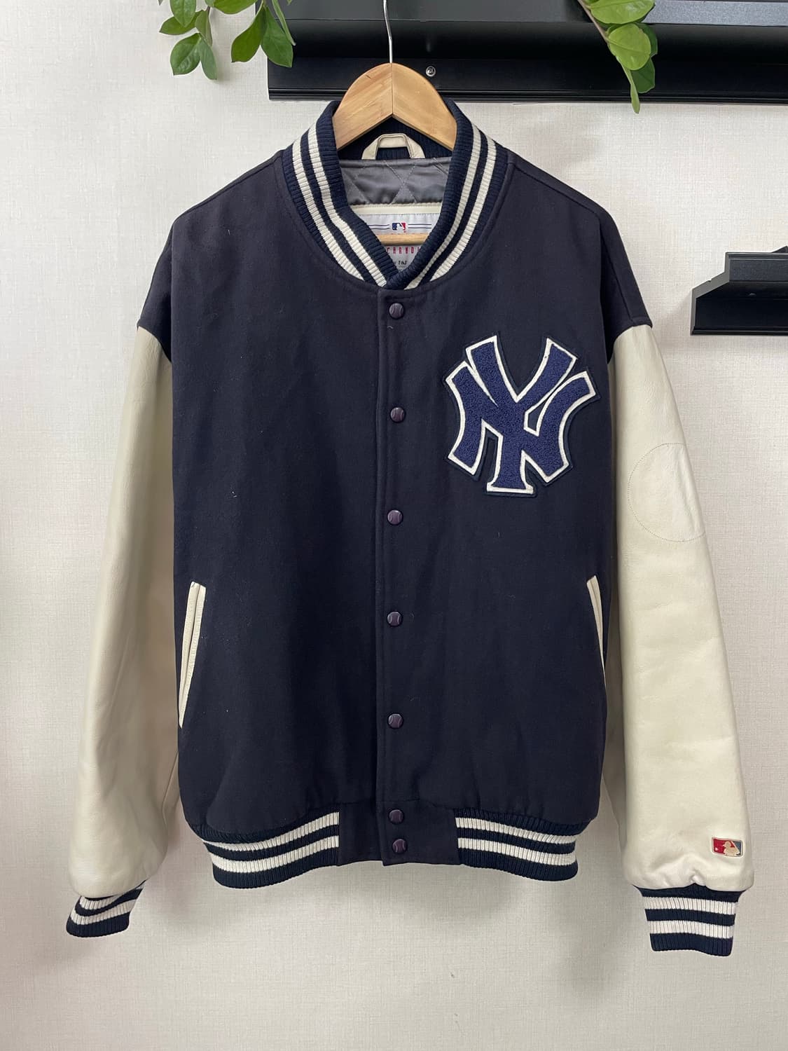 뉴욕 양키스 바시티 105 상품이미지1