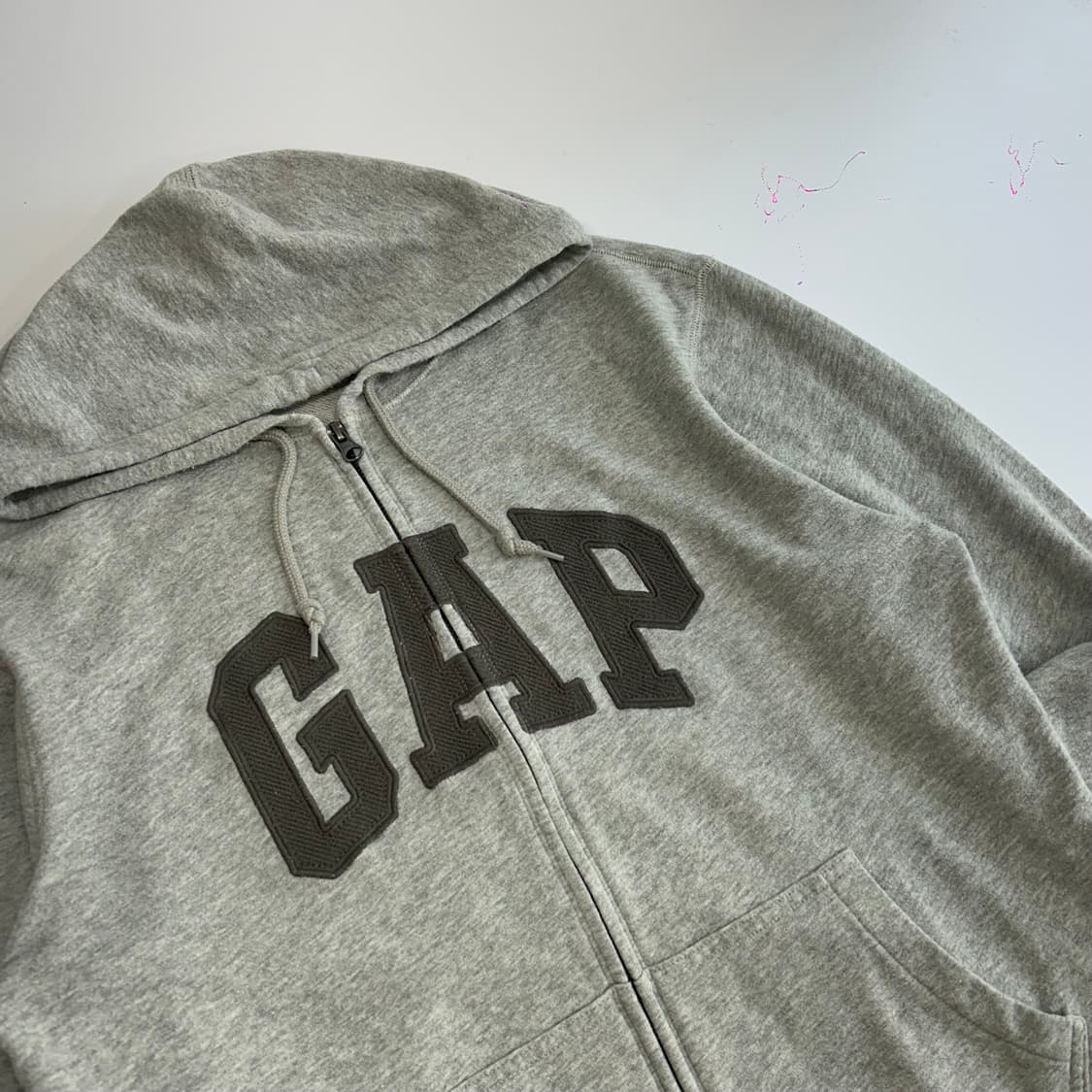 Gap 갭 애쉬브라운로고 그레이 후드집업 상품이미지4