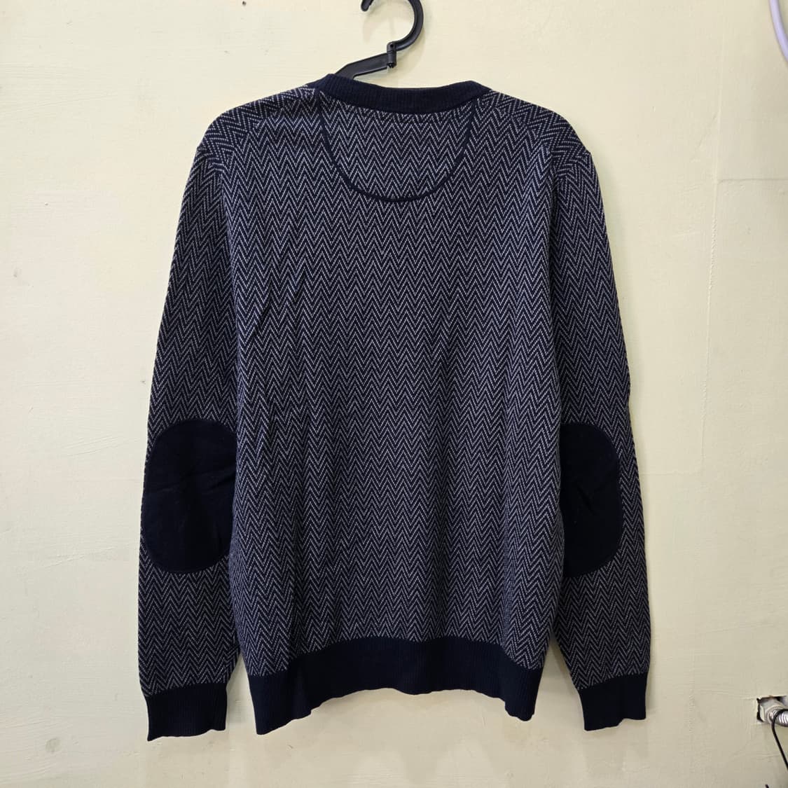 HUGO BOSS 헤링본 코튼 울 니트 L 상품이미지3