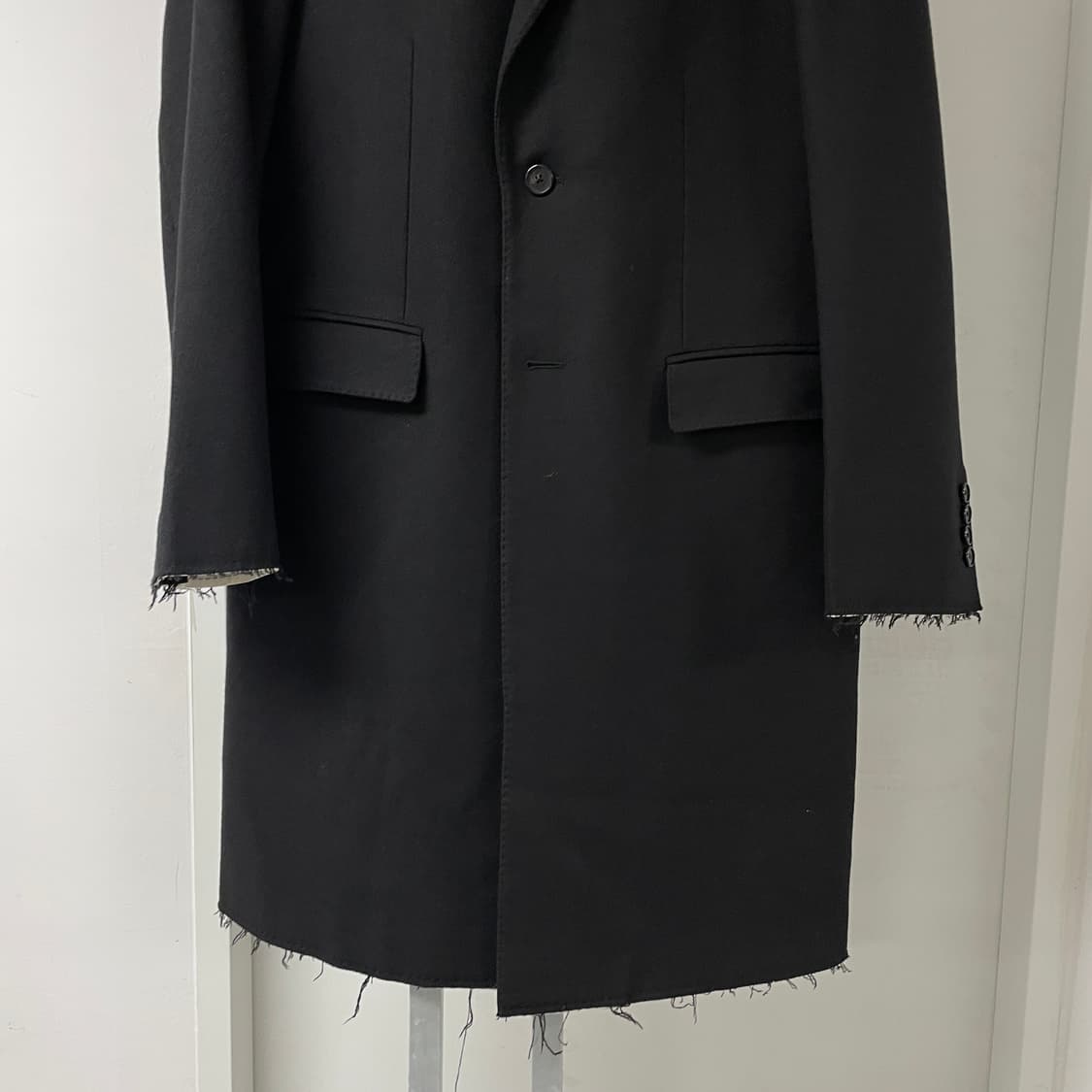 지방시 블랙 코트 50 상품이미지3