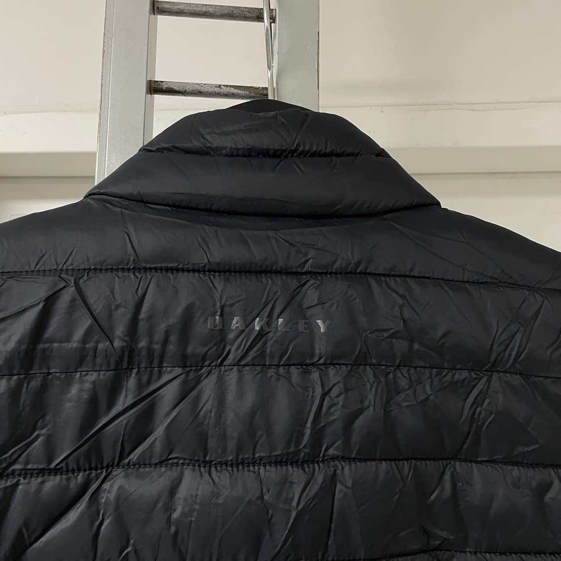 오클리 경량 패딩 조끼 XL 상품이미지6