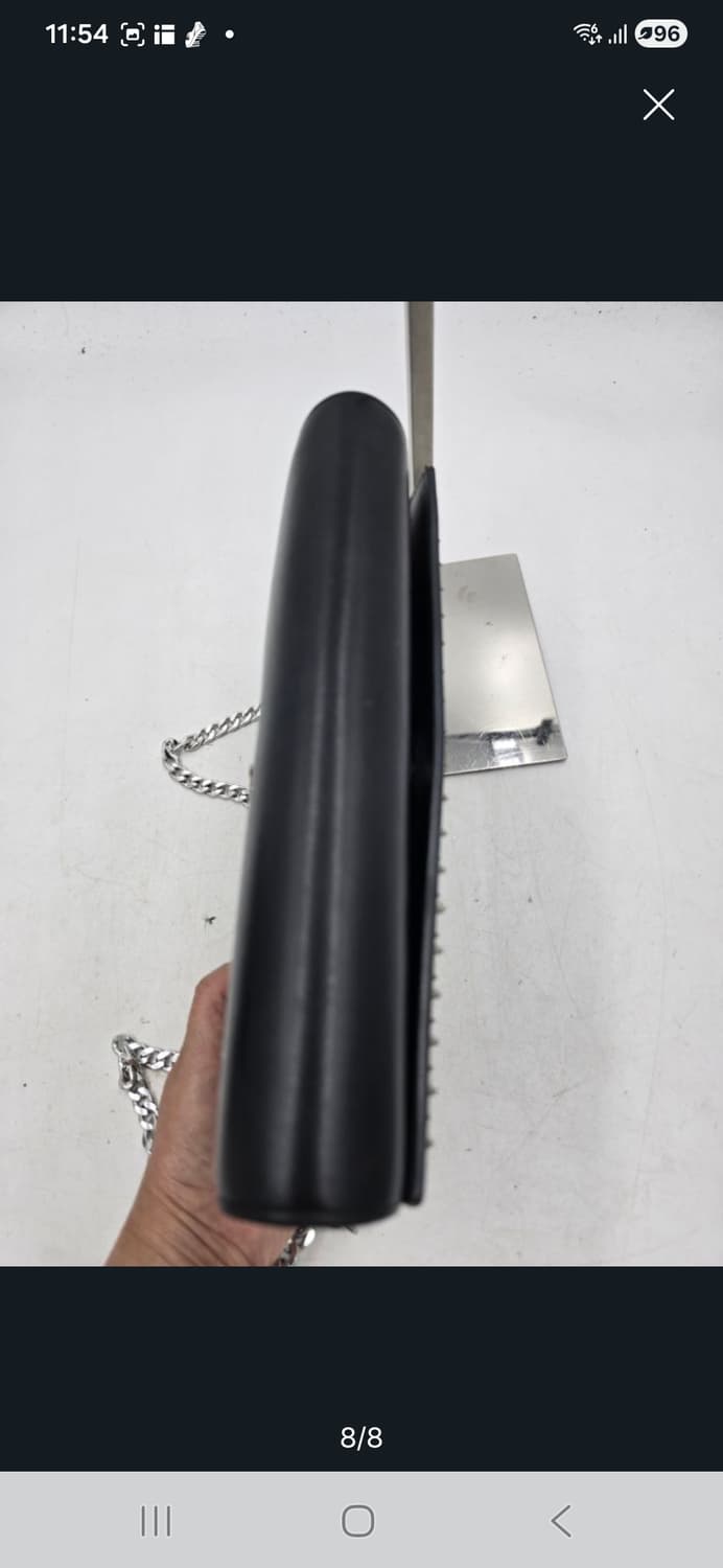 루부탱 스터드 체인 클러치겸 크로스가방 상품이미지9