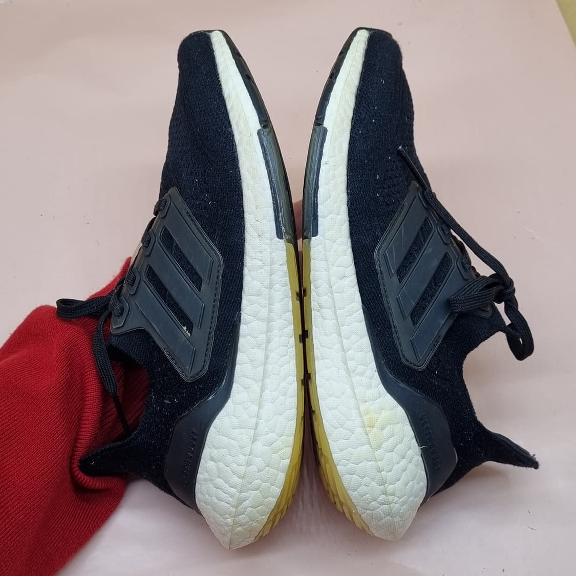 아디다스 울트라부스트21 블랙 운동화230 상품이미지5