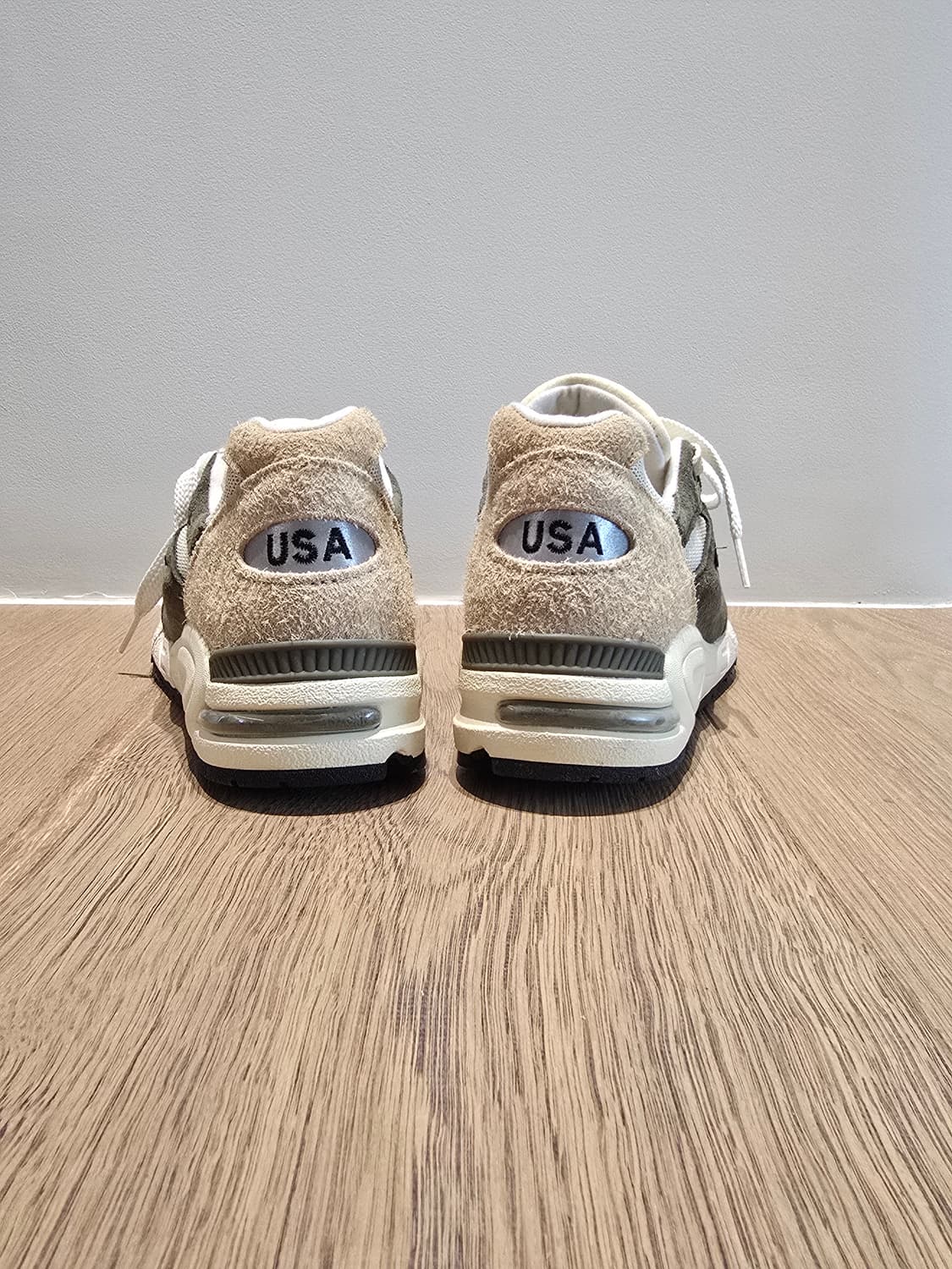 New Balance 990v2 Made in USA Olive 상품이미지3