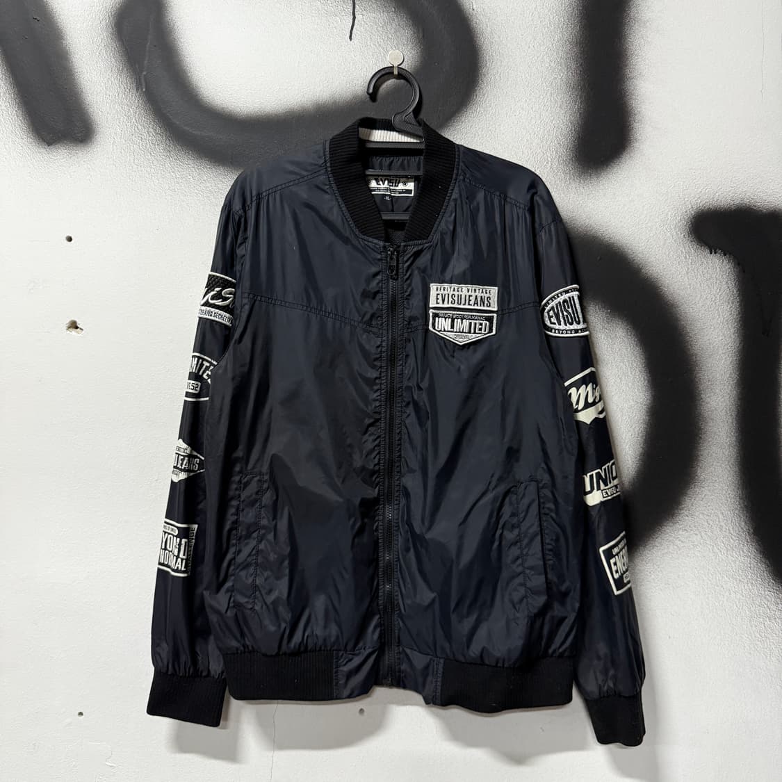 Evisu 에비수 올드스쿨 멀티 프린팅 우븐 집업 바시티 자켓 상품이미지1