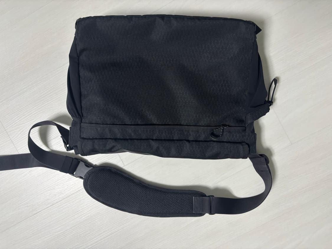 팔라스 크로스백 상품이미지3