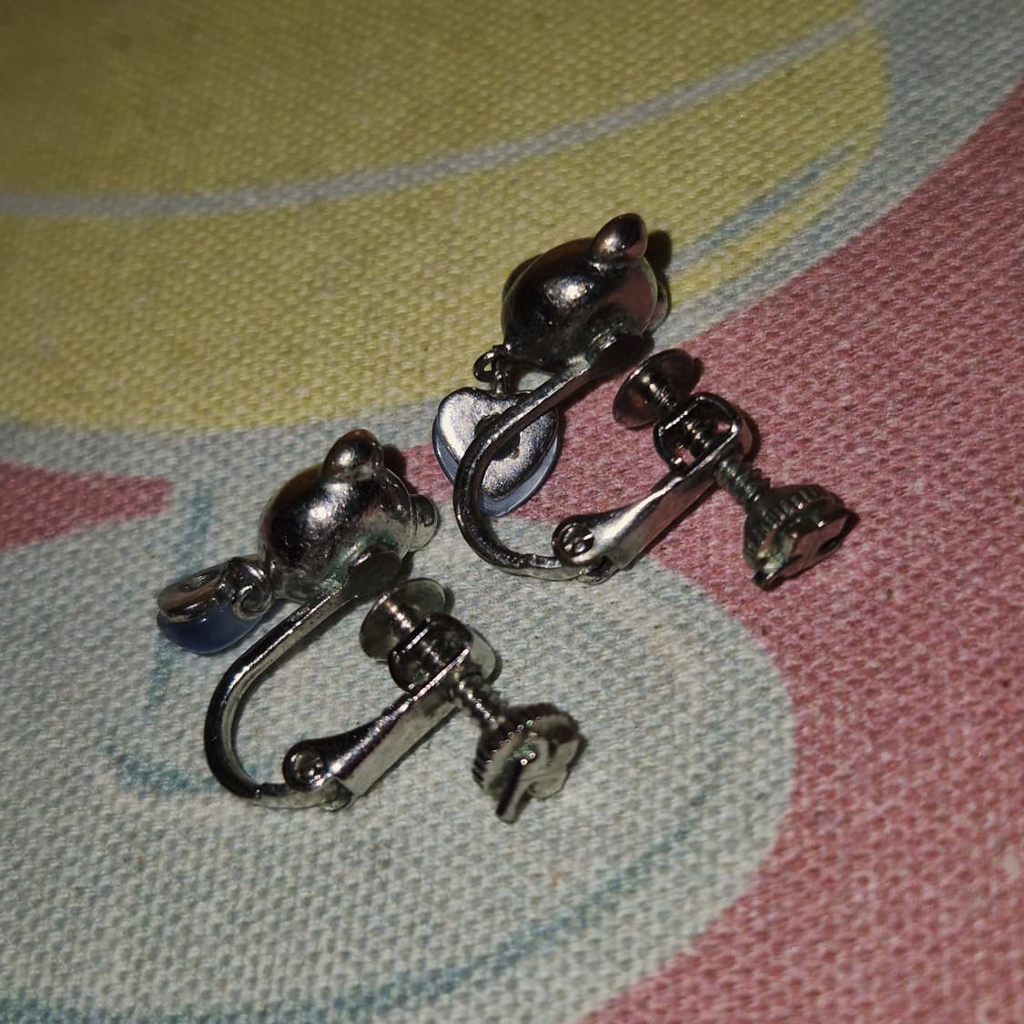 90s 꾸레쥬 테디베어 하트 캣츠아이 이어클립 상품이미지7