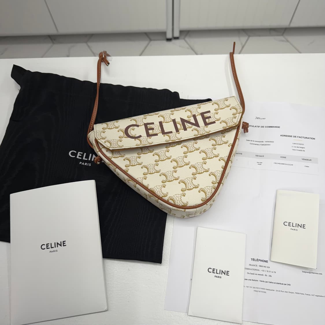 셀린느 트라이앵글 캔버스 크로스백 스몰 상품이미지1