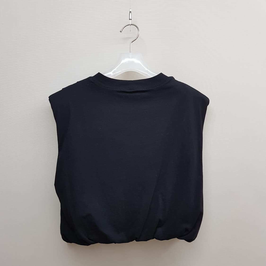 산드로 숄더패드 슬리브리스 티셔츠 M사이즈 상품이미지4