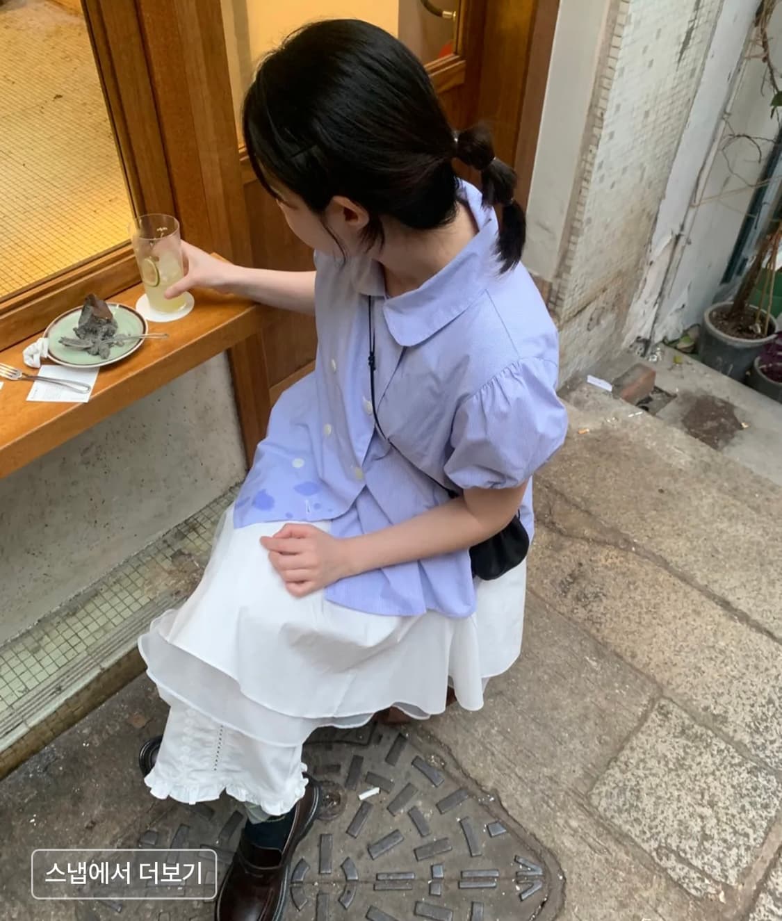 오헤시오 라운드 카라 더블 블라우스 블루 상품이미지2