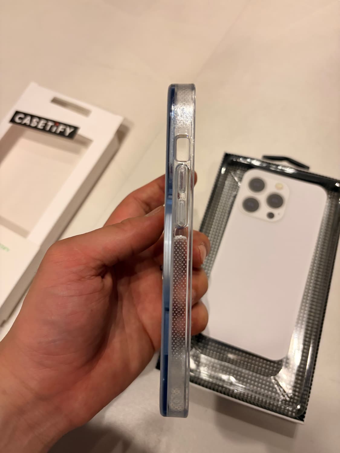 아이폰14pro 14프로 케이스티파이x타카시 무라카미 상품이미지3